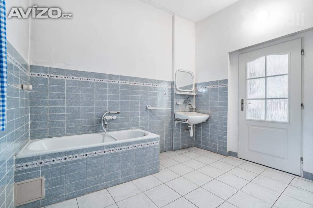 Foto inzerátu Prodej rodinného domu 6+1, Vilémov - Vinaře