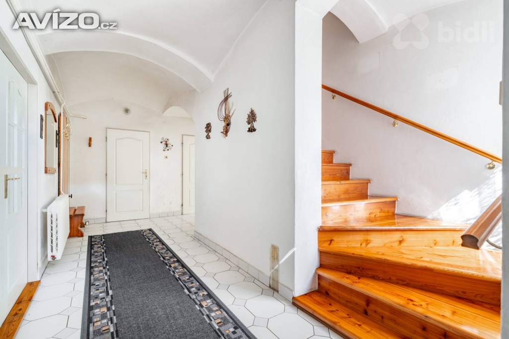 Foto inzerátu Prodej rodinného domu 6+1, Vilémov - Vinaře