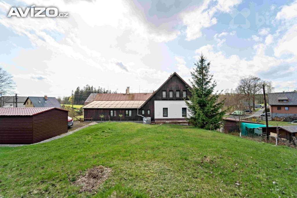 Foto inzerátu Prodej dvou ubytovacích zařízení 968 m2 užitné plochy, s pozemkem 4150 m2, Lučany nad Nisou