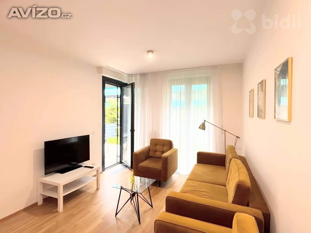 Foto inzerátu Rezervace! Pronájem moderního bytu 2+kk se zahrádkou - Praha 7, Holešovice