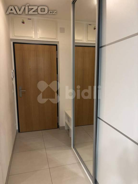 Foto inzerátu Rezervace! Pronájem moderního bytu 2+kk se zahrádkou - Praha 7, Holešovice