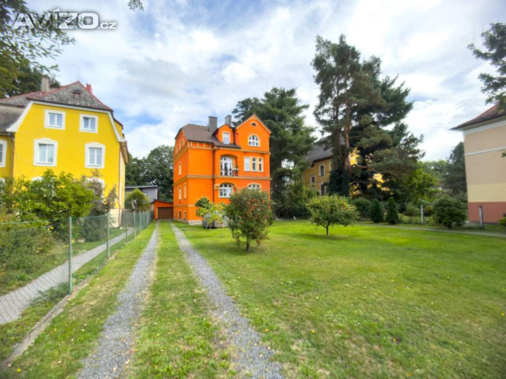 Foto inzerátu Prodej prostorné vily s čtyřmi byty ve vyhledávané části Františkových Lázní