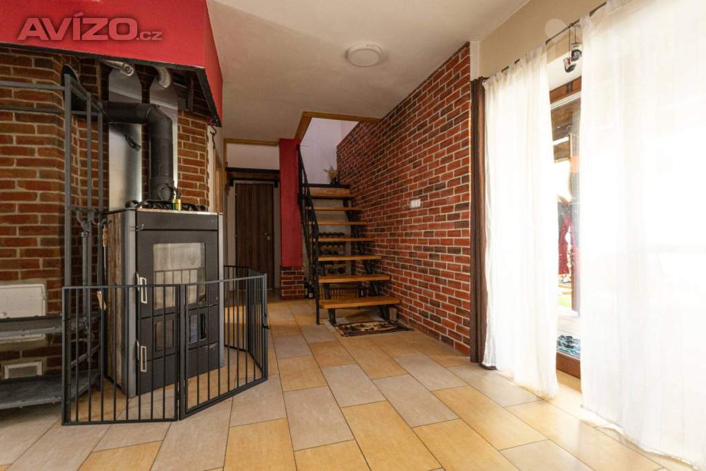 Foto inzerátu Prodej Rodinný dům 4+1, 180 m² užitné plochy, pozemek 338 m² - Lužnice u Třeboně