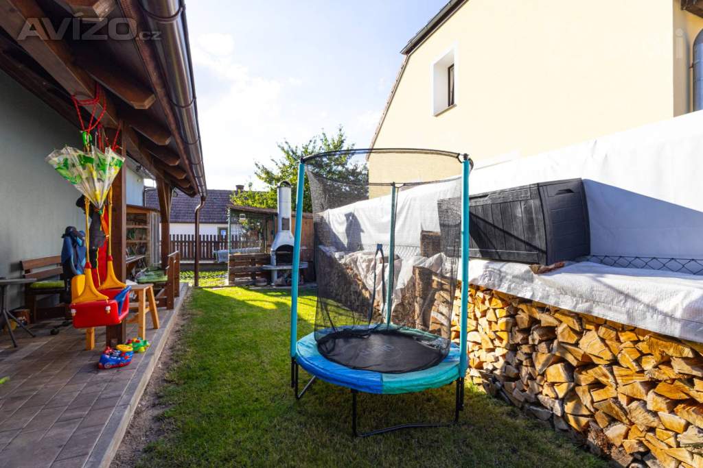 Foto inzerátu Prodej Rodinný dům 4+1, 180 m² užitné plochy, pozemek 338 m² - Lužnice u Třeboně