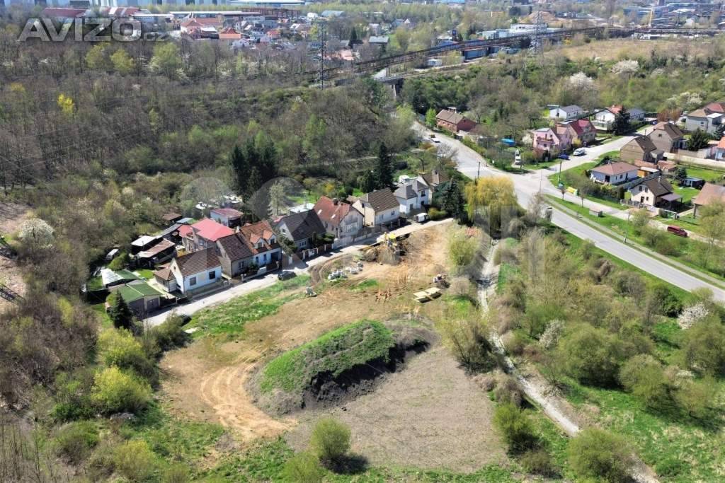 Foto inzerátu Krajní řadový RD S 01 4+1, 158 m2, garáž, 383 m2 zahrada, projekt Sedmdomů, Kladno