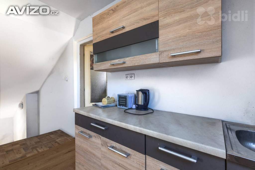 Foto inzerátu Prostorný dvougenerační dům s možností podnikání - Kraselov u Strakonic