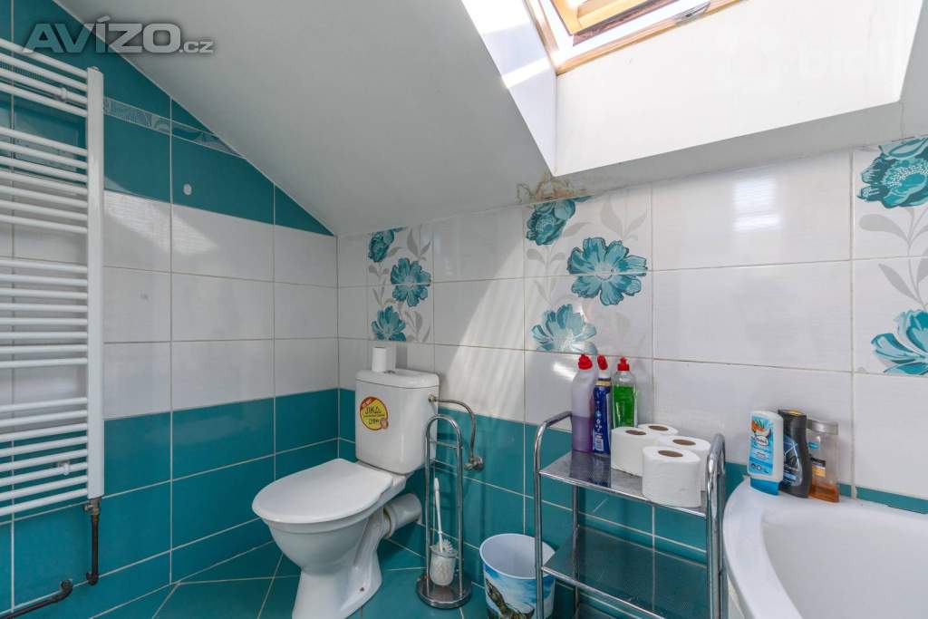 Foto inzerátu Prostorný dvougenerační dům s možností podnikání - Kraselov u Strakonic