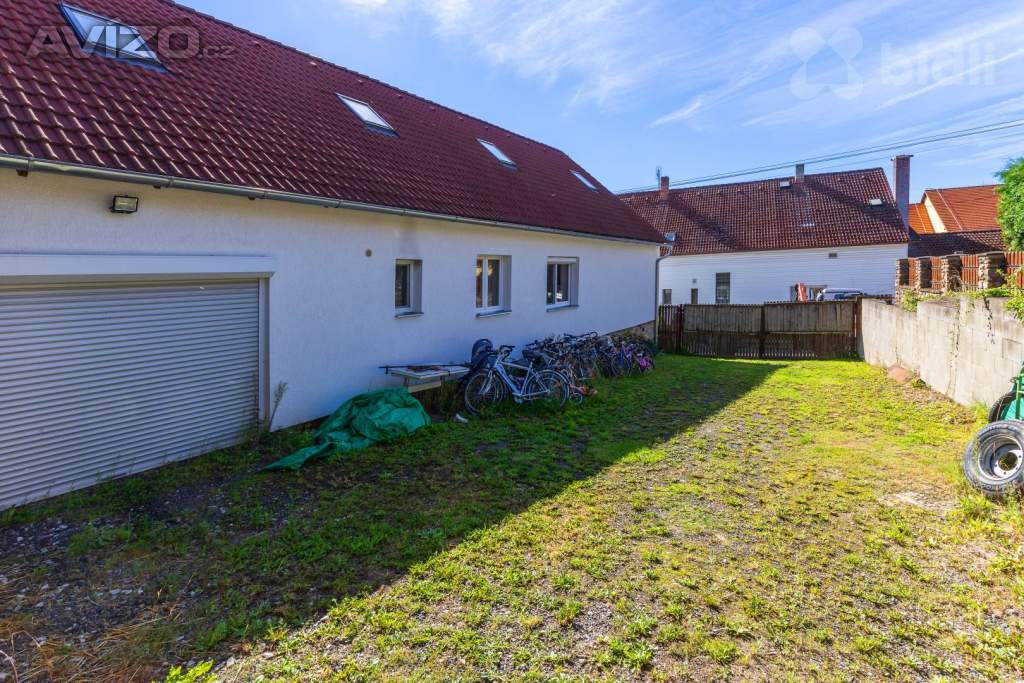 Foto inzerátu Prostorný dvougenerační dům s možností podnikání - Kraselov u Strakonic