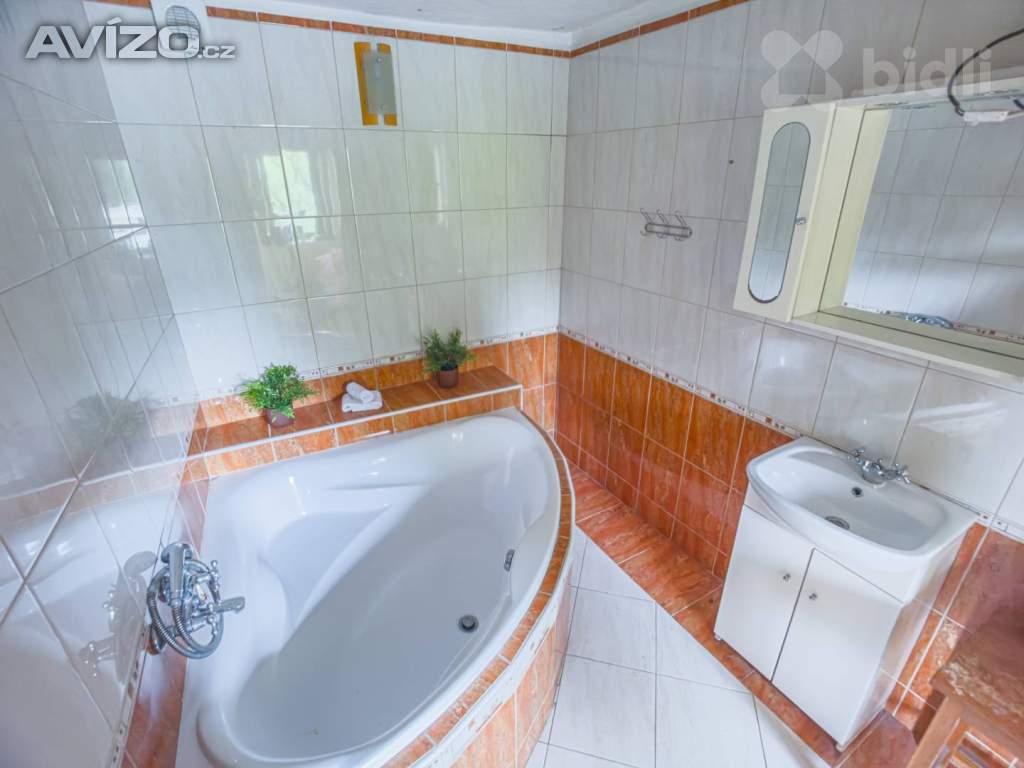 Foto inzerátu Chalupa se zahrádkou ve Volenicích