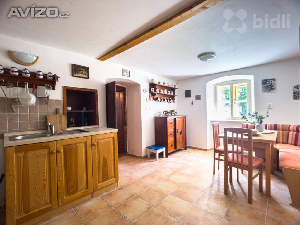 Foto inzerátu Prodej RD - chalupy, 154 m2, 2 bytové jednotky, zahrada, stodola, Orlík nad Vltavou