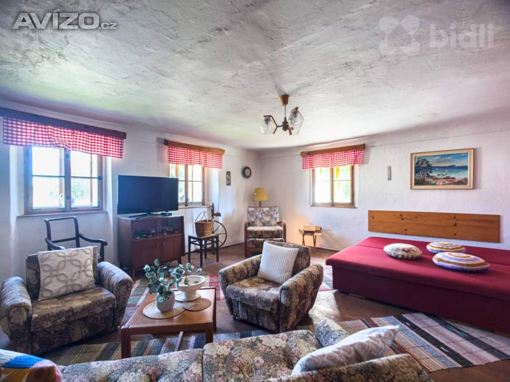 Foto inzerátu Prodej RD - chalupy, 154 m2, 2 bytové jednotky, zahrada, stodola, Orlík nad Vltavou