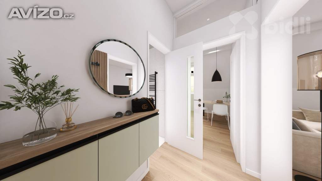 Foto inzerátu Byt 2+1 před rekonstrukcí, garáž, sklep