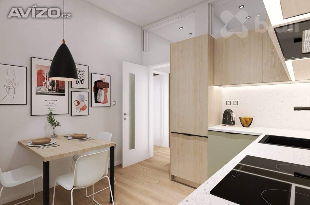 Foto inzerátu Byt 2+1 před rekonstrukcí, garáž, sklep