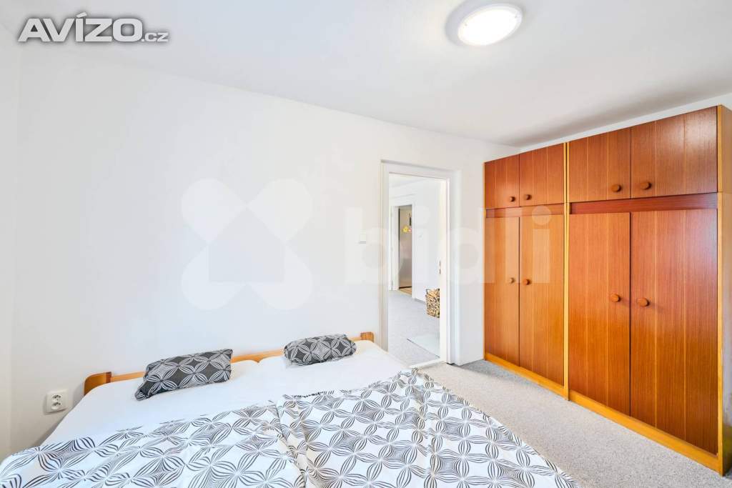 Foto inzerátu Prodej ideální 1/2 bytového domu, 2 x  3+KK , 60m2, pozemek 635 m2