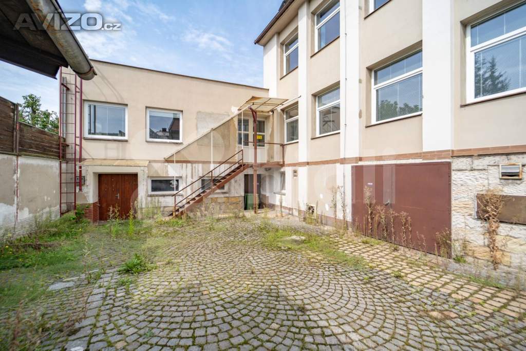 Foto inzerátu Prodej bytového domu s užitnou plochou 1450 m2 v centru Turnova