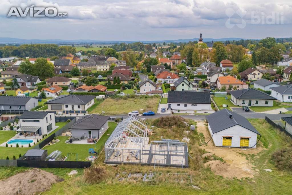 Foto inzerátu Prodej rodinného domu o zastavěné ploše 254 m² stojícího na pozemku o celkové výměře 808 m