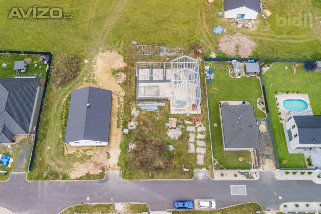 Foto inzerátu Prodej rodinného domu o zastavěné ploše 254 m² stojícího na pozemku o celkové výměře 808 m