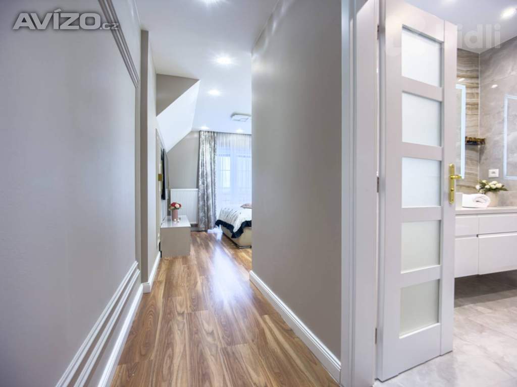 Foto inzerátu luxusní dům v obci Zlatá