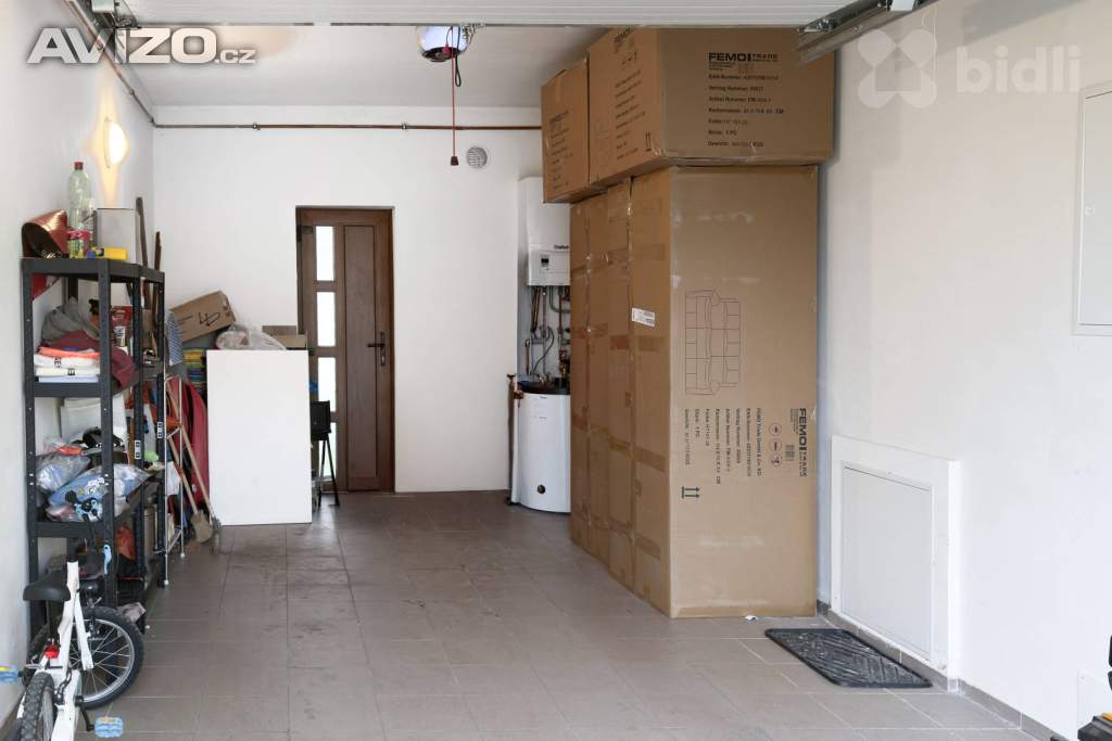 Foto inzerátu Prodej nově postaveného rod. domu 5+1, 160m2, pozemek 591m2, Jeneč, ul. Unhošťská