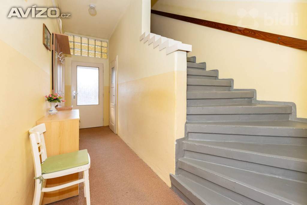 Foto inzerátu Prodej domu 4+1 se zahradou, Třebeš