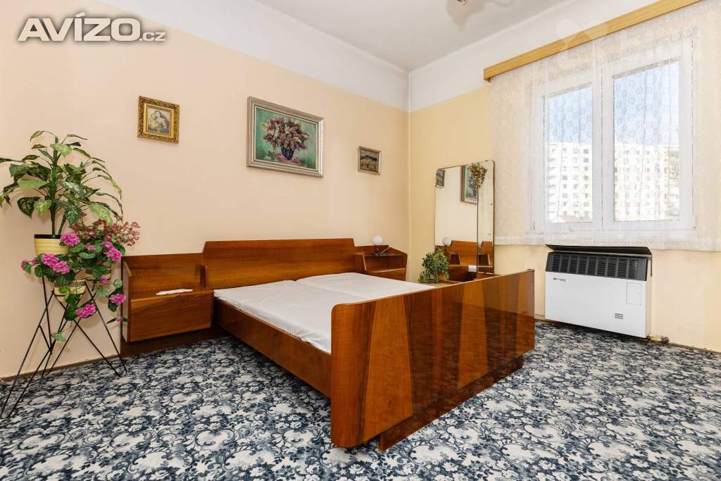 Foto inzerátu Prodej domu 4+1 se zahradou, Třebeš