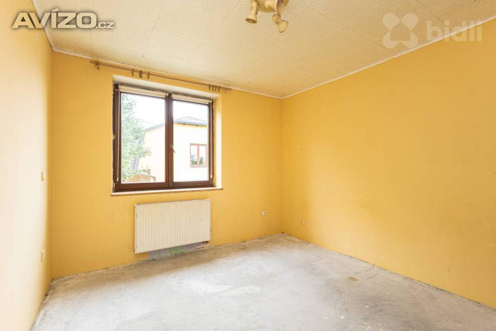 Foto inzerátu Prodej dvougeneračního domu 9+2 s garáží v Praze 9 - Vinoř.