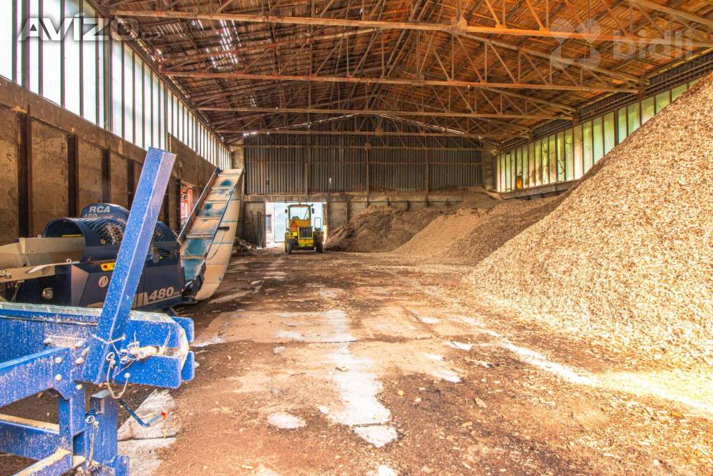 Foto inzerátu Prodej skladovací haly - Velké Hamry (689m2)