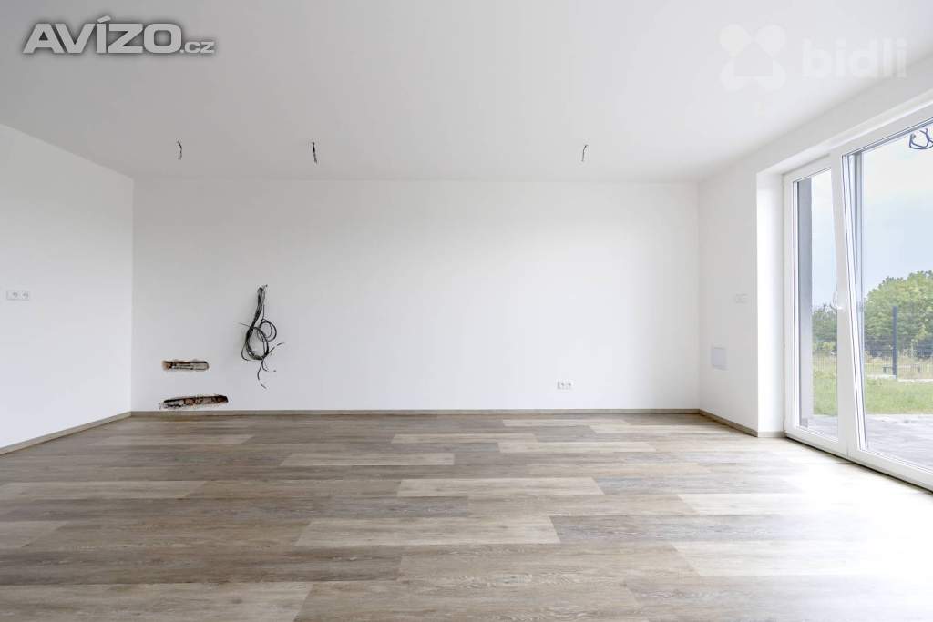 Foto inzerátu Rodinný dům 5+kk s garáží a zahradou - novostavba na pozemku 501 m², Hořovice