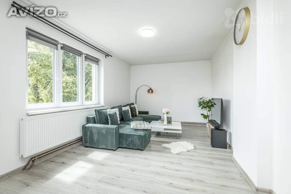 Foto inzerátu Byt 3+kk po rekonstrukci, s klimatizací, sklepem a dvojgaráží, Budihostice