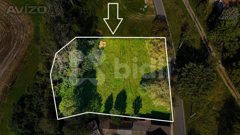 Prodej stavebního pozemku v Hřmeníně 2030 m2