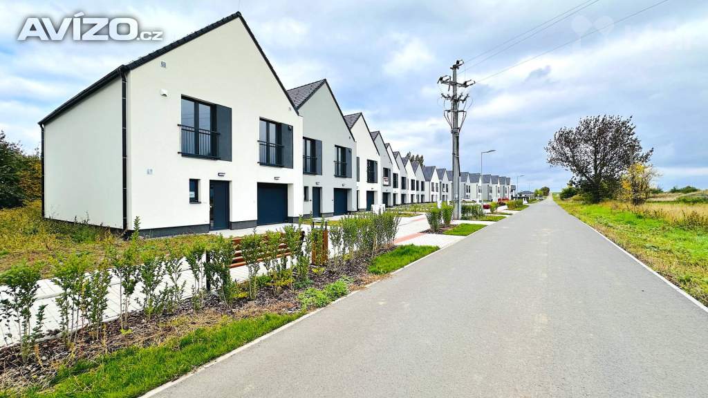 Foto inzerátu Prodej novostavby 4kk s garáží, 166 m2,  zahrada 363 m2, Velké Chvalovice