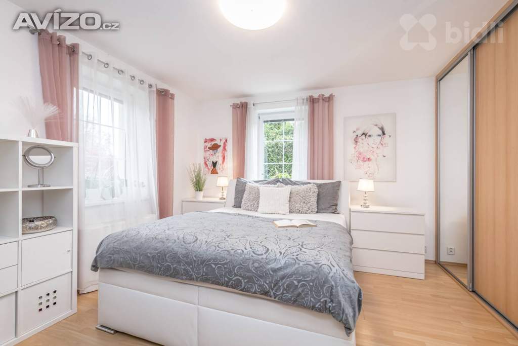 Foto inzerátu Dvougenerační rodinný dům 6+2, pozemek 778m2, Květnice