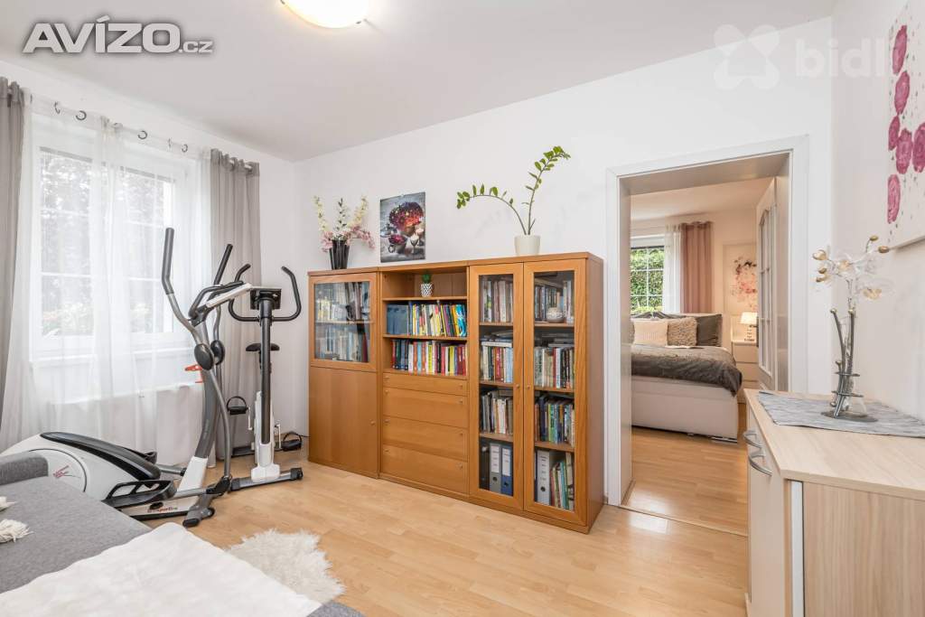 Foto inzerátu Dvougenerační rodinný dům 6+2, pozemek 778m2, Květnice