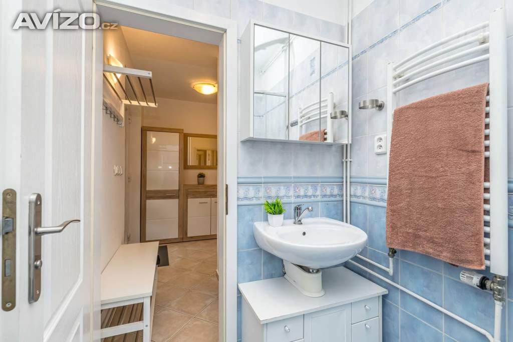 Foto inzerátu Dvougenerační rodinný dům 6+2, pozemek 778m2, Květnice