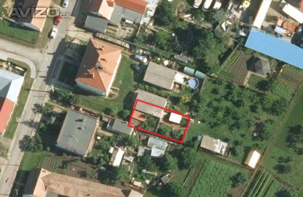 Foto inzerátu Byt 3+kk s garáží, sklepy a potenciálem Čejkovice, okres Znojmo