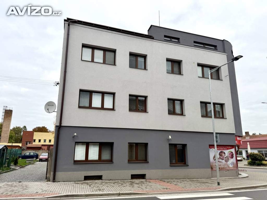 Prodej bytu 4+1, 87 m2, Nádražní, Hrochův Týnec