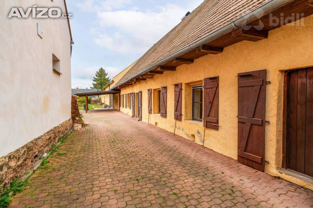 Foto inzerátu Prodej, RD s bývalým hospodářstvím a zahradou 1 613 m², Novosedly (Pšov)