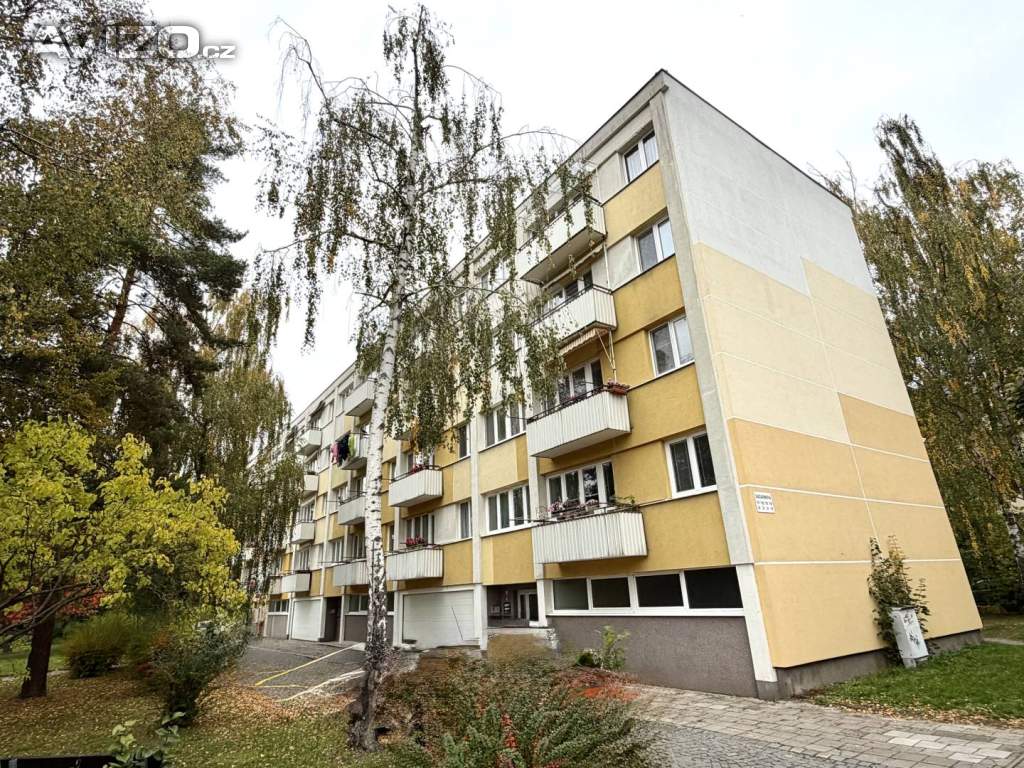 Foto inzerátu Prodej bytu 3+1, 58 m2, s garáží, Gagarinova, Hradec Králové