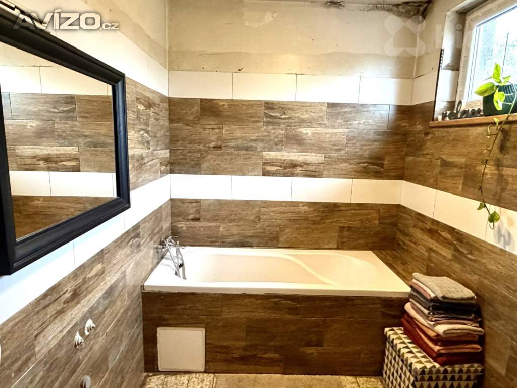 Foto inzerátu Prodej domu 4+1,  122 m2, s pozemkem 646 m2, ulice Jahnova - Přelouč