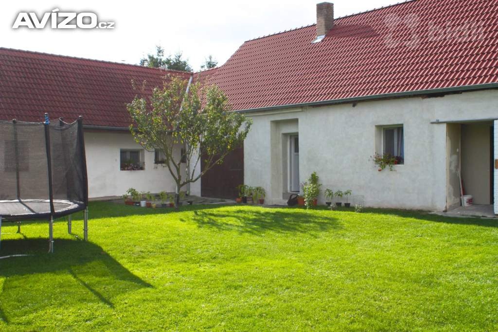 Foto inzerátu Pronájem bytu 4+kk (71m2) se zahradou v Zálší