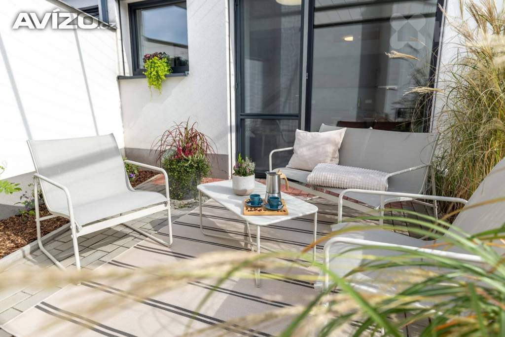 Foto inzerátu Prodej bytu 1+kk se zahrádkou