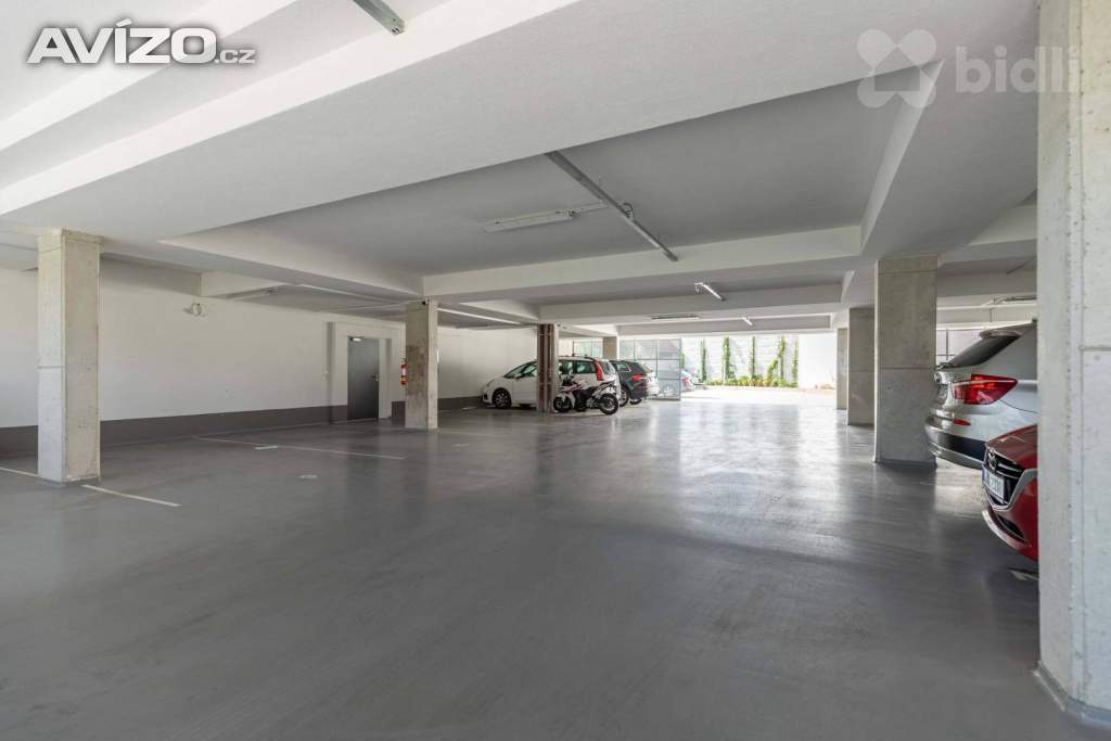 Foto inzerátu Prodej bytu 1+kk se zahrádkou