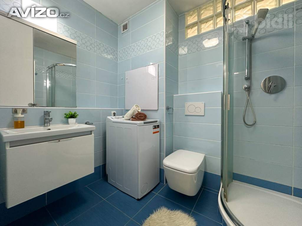 Foto inzerátu Prodej bytu 2+1 s balkonem, Malá Plynární, Praha 7 - Holešovice