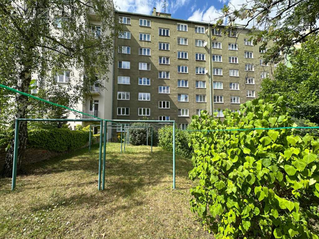 Foto inzerátu Prodej bytu 2+1 s balkonem, Malá Plynární, Praha 7 - Holešovice