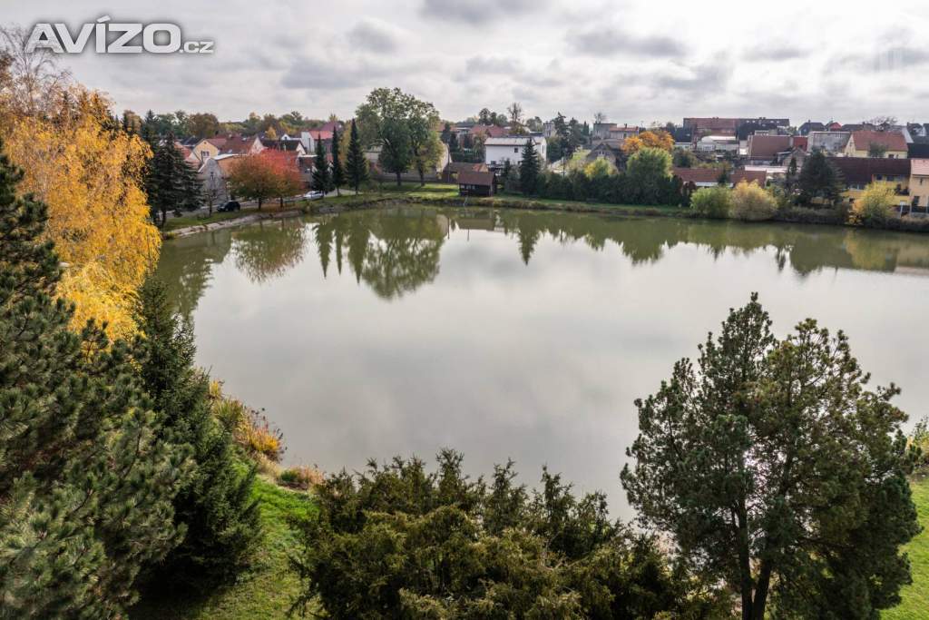 Foto inzerátu Dům po rekonstrukci s obrovskou zahradou a příslušenstvím