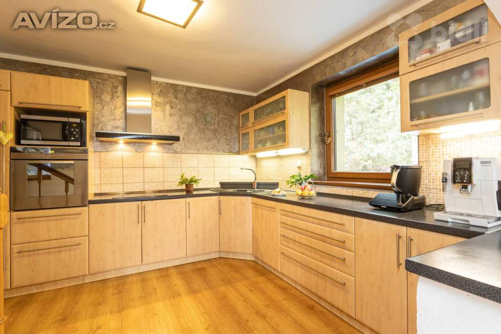 Foto inzerátu Nízkoenergetický rodinný dům 6+1 v klidné části Mohelnice