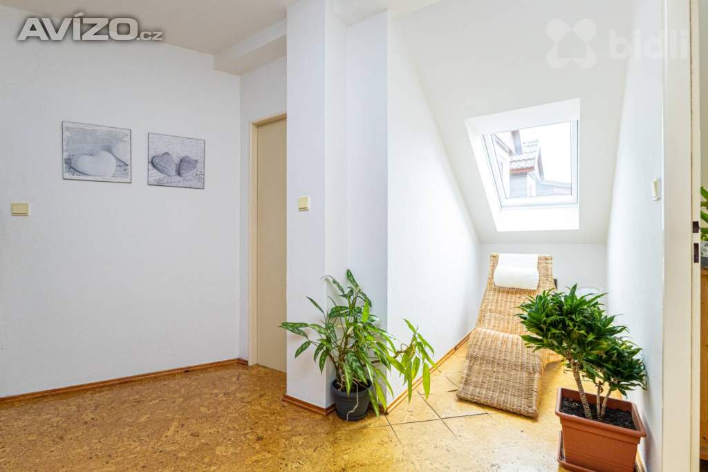 Foto inzerátu Nízkoenergetický rodinný dům 6+1 v klidné části Mohelnice