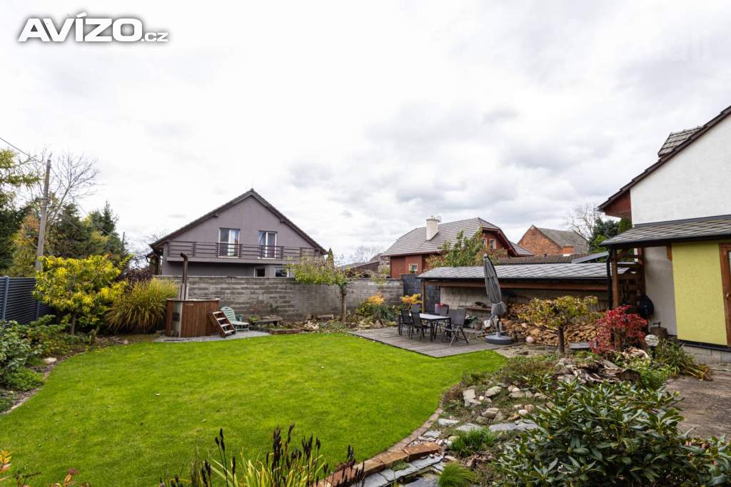 Foto inzerátu Nízkoenergetický rodinný dům 6+1 v klidné části Mohelnice