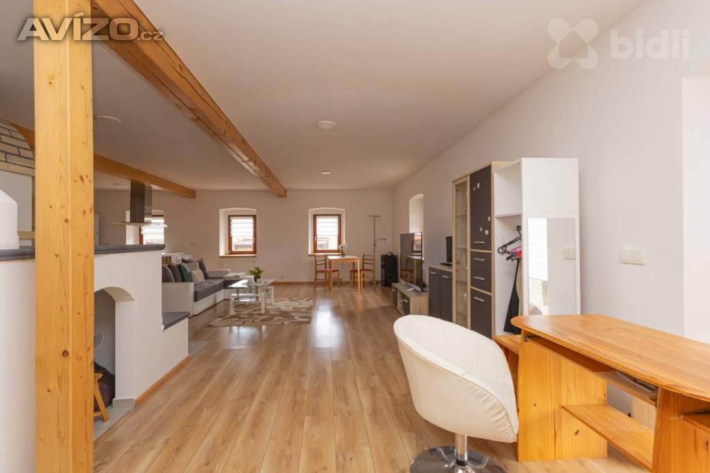 Foto inzerátu Prostorný dům s dílnou a stodolou - Sedlec u Vysokého Mýta