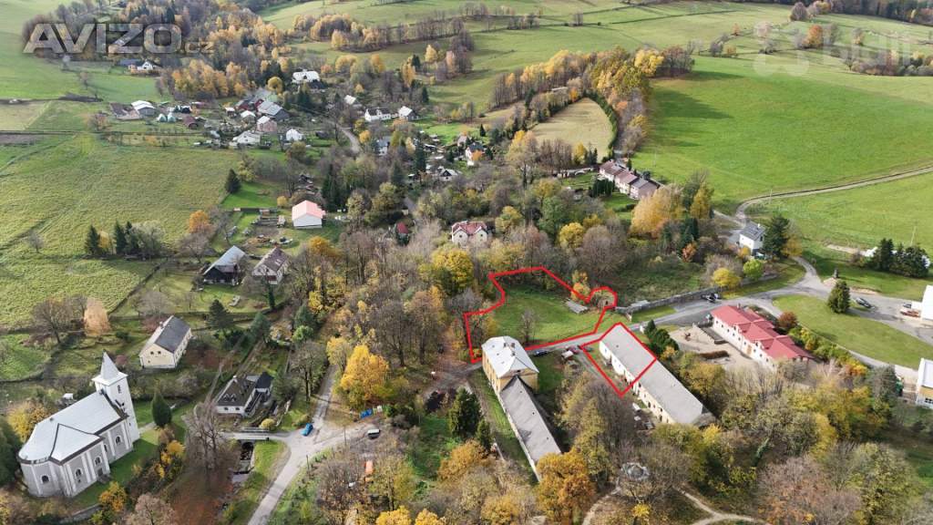 Prodej stavby 190m2 s půdou a pozemek 2288m2. Jeseník-Ondřejovice.